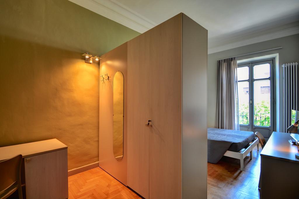 مبيت وإفطار تورينو Maison B الغرفة الصورة