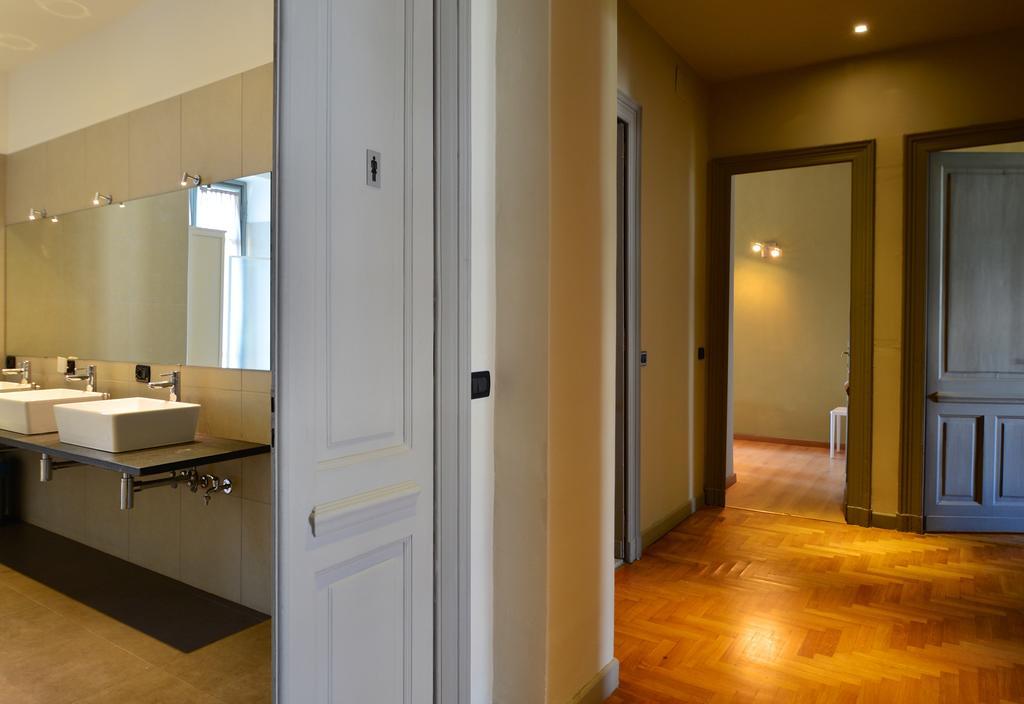 مبيت وإفطار تورينو Maison B الغرفة الصورة