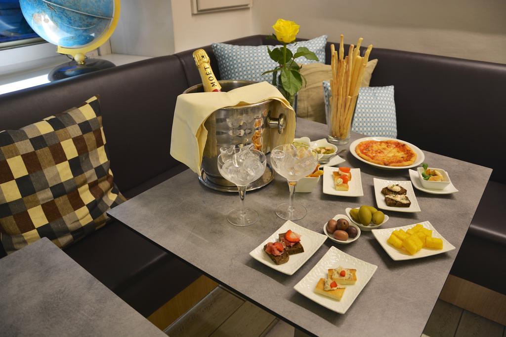 مبيت وإفطار تورينو Maison B المظهر الخارجي الصورة